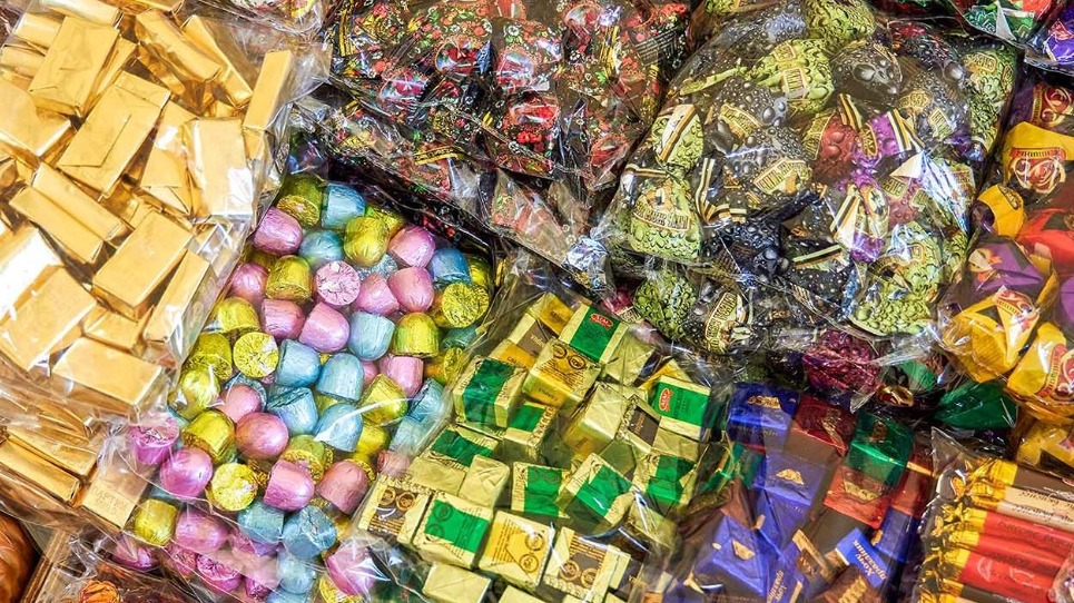 Владельцы столичных магазинов передают бойцам СВО продукты, одежду и технику