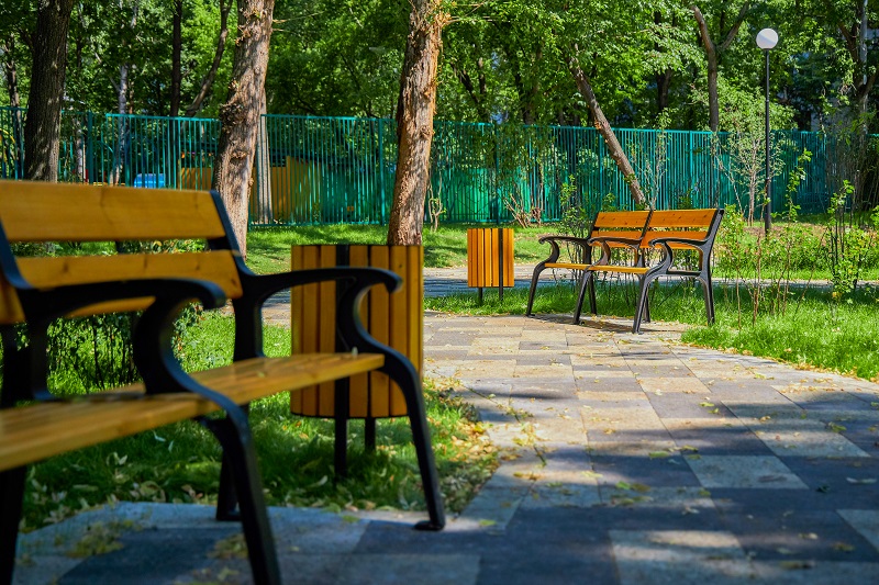 Летние кафе, туристы и инвестиции: чего добилась Москва с помощью благоустройства