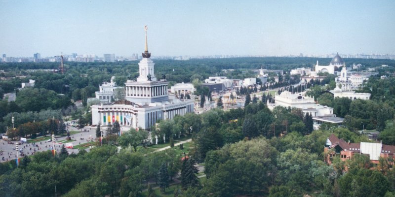 ВДНХовляющее место. Шесть воспоминаний о знакомстве с главной выставкой страны