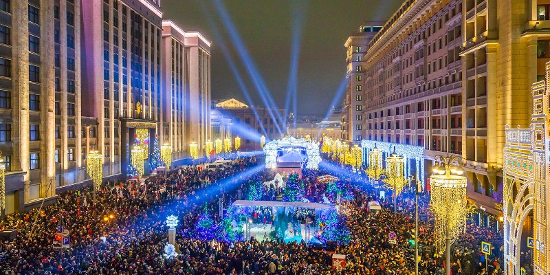 «Путешествие в Рождество»: 1,5 тысячи концертов и 8,5 тысячи мастер-классов пройдет по всей Москве