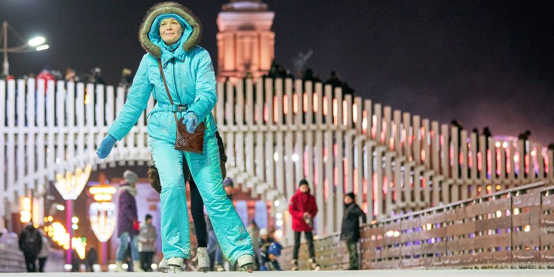 Льготный билет на катки в Парке Горького и на ВДНХ можно получить по карте москвича