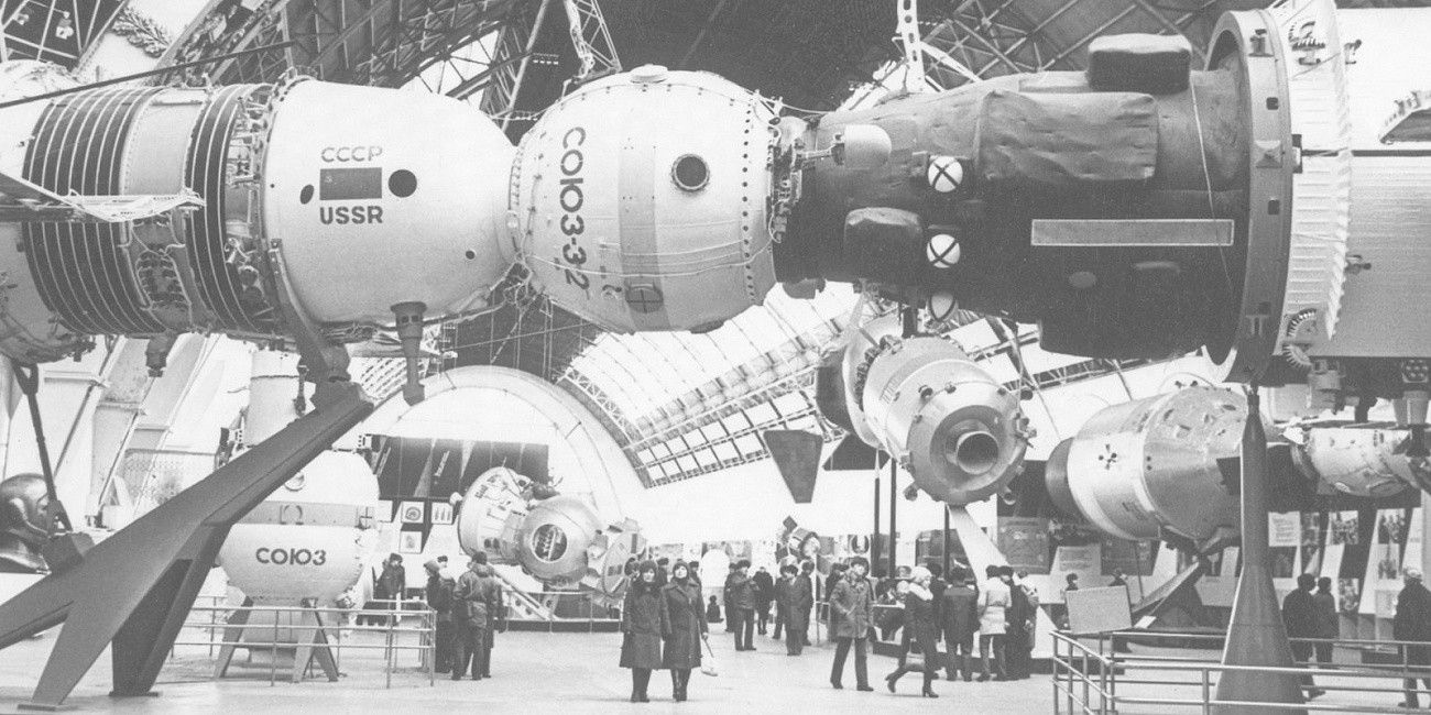 Какой увидели ВДНХ первые посетители в 1939 году