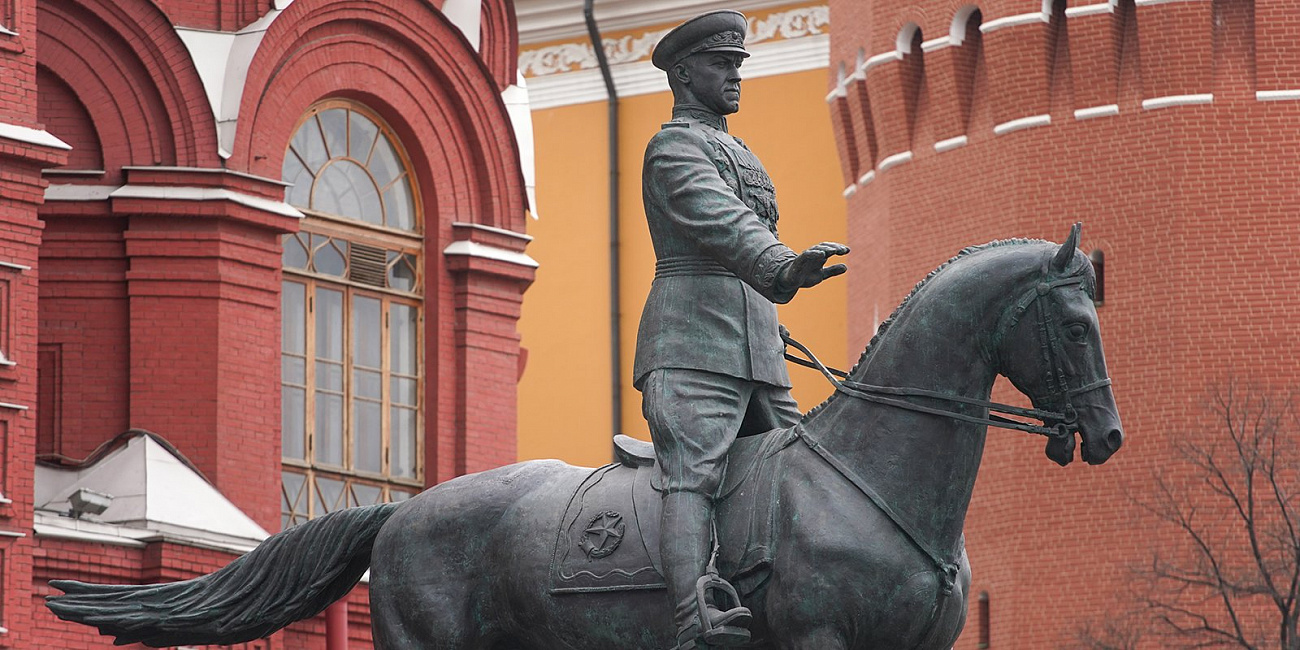 Реставрация памятника Георгию Жукову полностью завершена