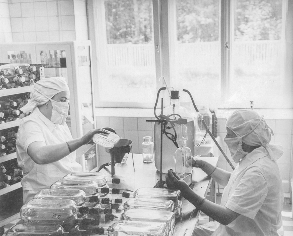 От Екатерины II до красного бегемота: история отечественной вакцинации