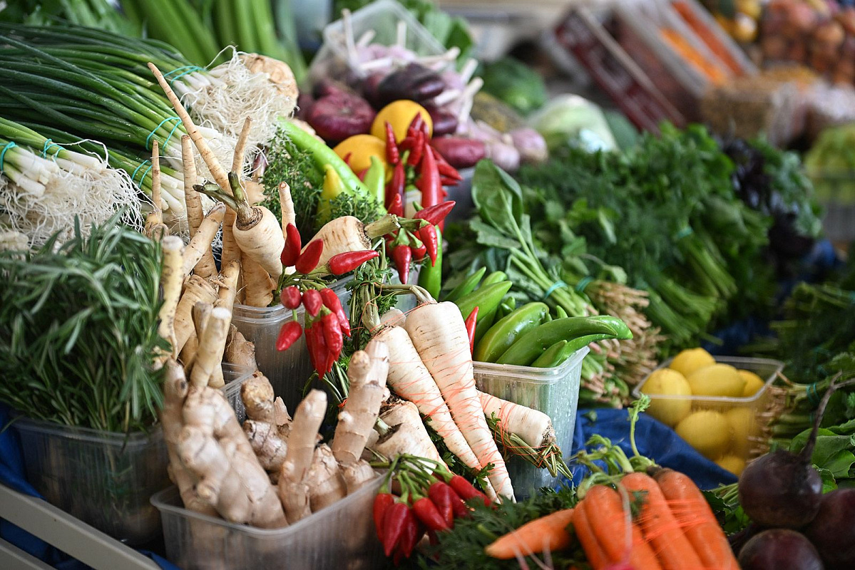 Более 500 тонн продуктов приобрели на московских ярмарках выходного дня с начала года